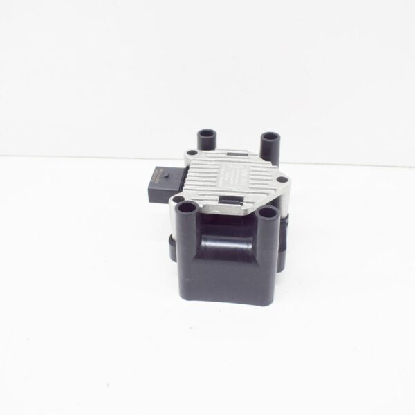 032905106F - VOLKSWAGEN GOLF MK4 ignition coil package 032905106F NEW REAL