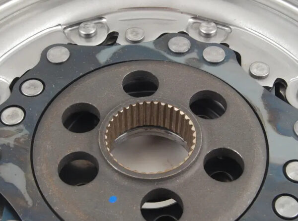 03G105266CH - NEW AUDI A3 8P FLYWHEEL 03G105266CH ORIGINAL