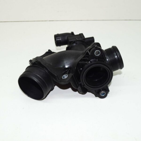 04L129635F - NEW AUDI Q5 SQ5 80A AIR INTAKE CONNECTOR 04L129635F ORIGINAL