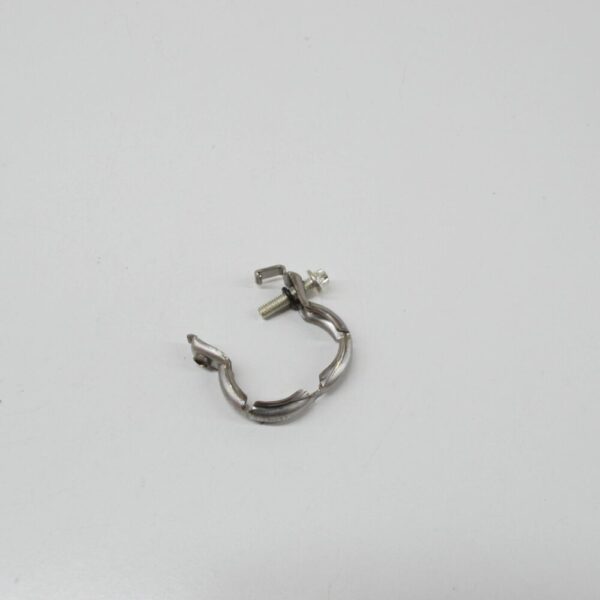 04L253725D - AUDI A4 8W2 B9 Injector Clamp 04L253725J NEW GENUINE