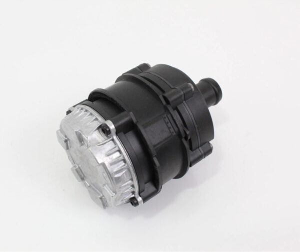 04L965567A - NEW AUDI VW SKODA SEAT A3 CABRIOLET COOLANT PUMP 04L965567A GENUINE