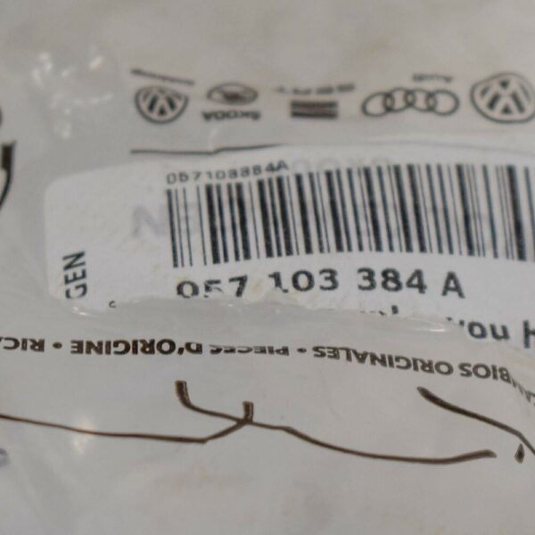 057103384A - AUDI A4 B8 CYLINDER HEAD BOLT 057103384A 2010 NEW GENUINE