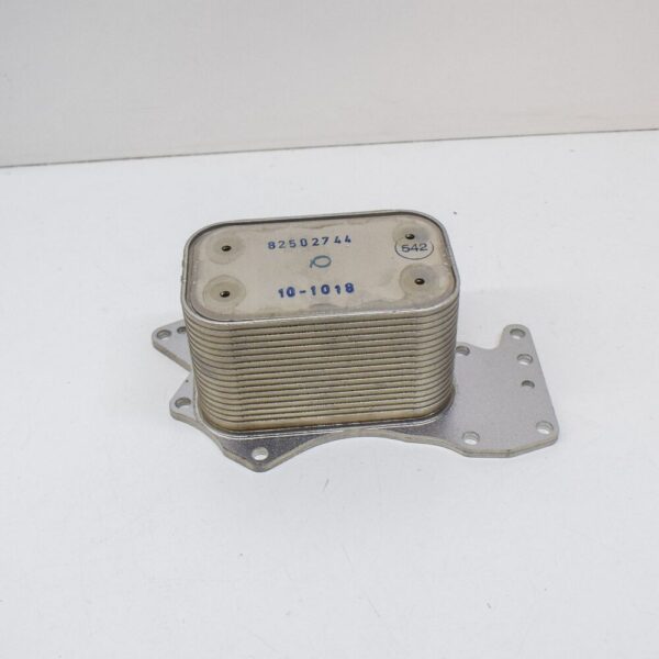 059117021J - NEW AUDI A6 C6 OIL COOLER 059117021J ORIGINAL