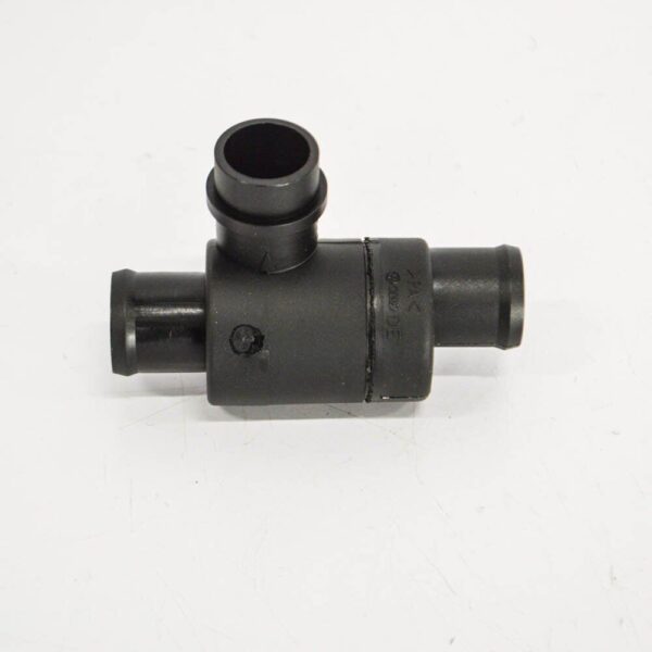 06B103235G - Audi A4 A6 Breather Valve Petrol 06B103235G NEW GENUINE +