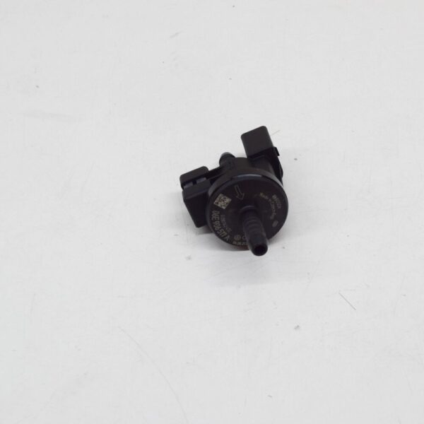 06E906517A - Audi A4 B7 2.0 Petrol 147 kW Solenoid Valve 06E906517A NEW