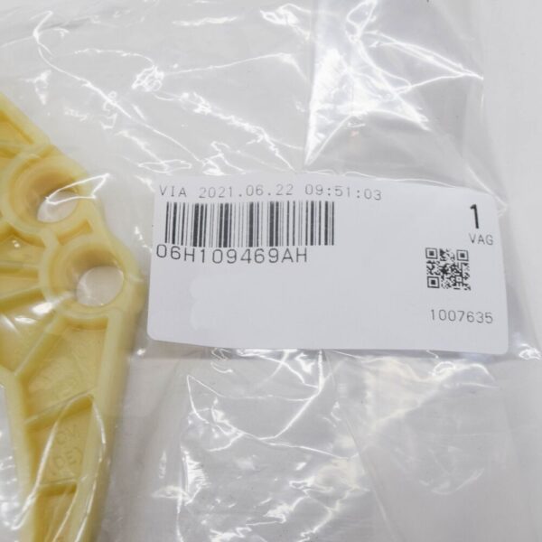 06H109469AH - Audi A3 8P control chain guide 06H109469AH NEW REAL