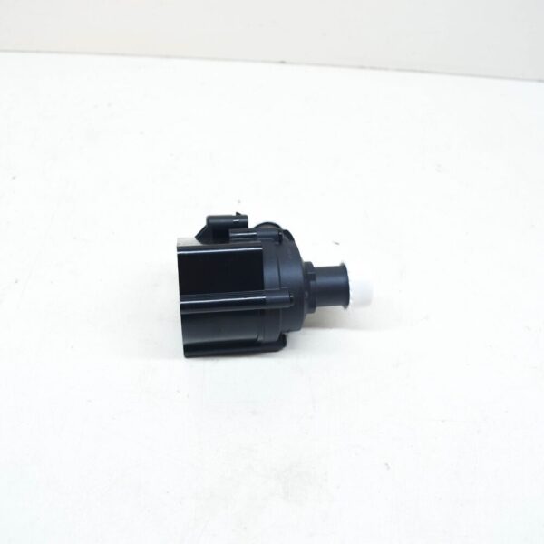 06H121601P - Audi A6 Avant C7 Additional Water Coolant Pump 06H121601P NEW ORIGINAL