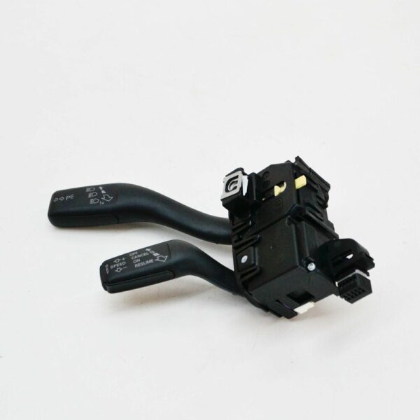 8P0054690 - NEW AUDI A3 8P STEERING WHEEL CRUISE CONTROL 8P0054690