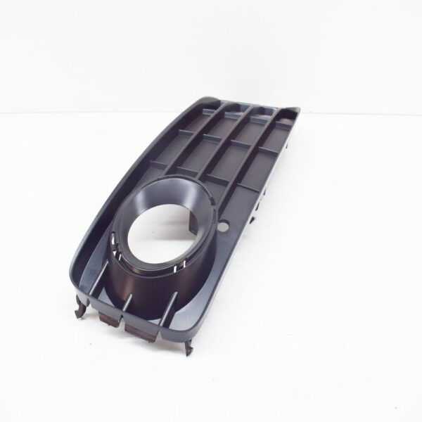 8T0807682D01C - 2011 Audi A5 8F7 Right Fog Light Grid 8T0807682D01C 8T0807682D New Genuine