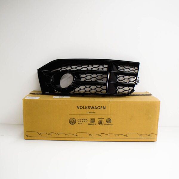 8T0807682GT94 - NEW AUDI A5 RS5 8TA FRONT RIGHT FOG LAMP GRILLE 8T0807682GT94 ORIGINAL