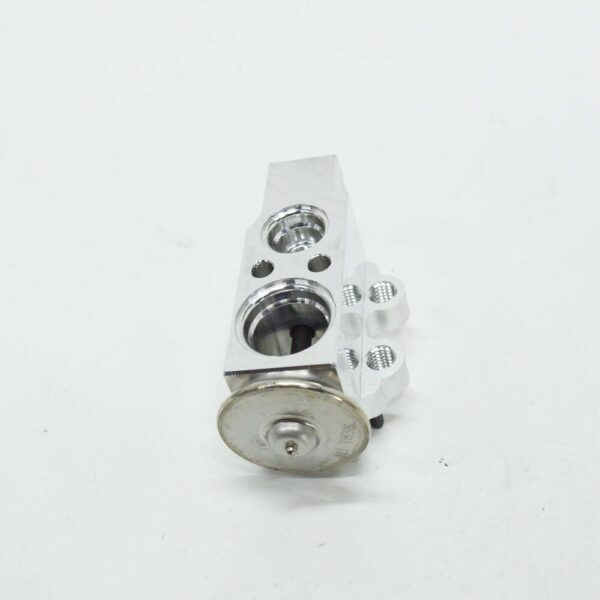 8T0820679A - NEW AUDI A4 B8 EXPANTION VALVE AIR CONDITIONING 8T0820679A