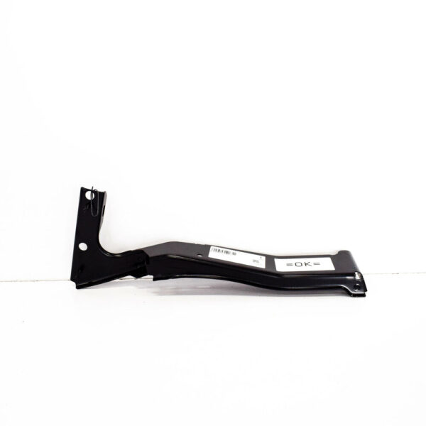 8T0821136G - NEW AUDI A5 8T FRONT RIGHT FENDER LOWER BRACKET 8T0821136G ORIGINAL