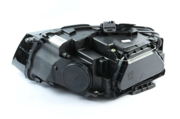 8T0941030AA - NEW AUDI A5 SPORTBACK 8T FRONT RIGHT HEADLIGHT LHD 8T0941030AA ORIGINAL