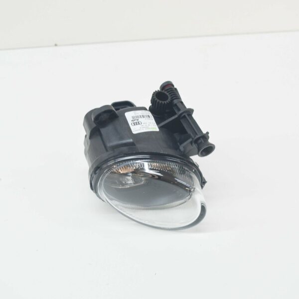 8T0941699E - NEW AUDI A1 8X FRONT LEFT HALOGEN FOG LIGHT 8T0941699E