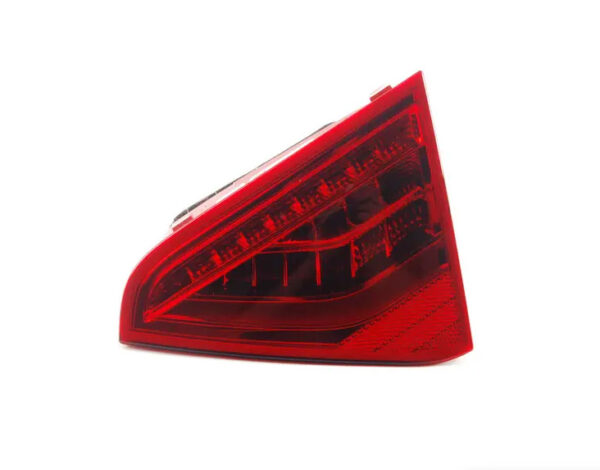 8T0945094D - NEW AUDI A5 SPORTBACK 8T REAR RIGHT INNER TAILLIGHT 8T0945094D ORIGINAL