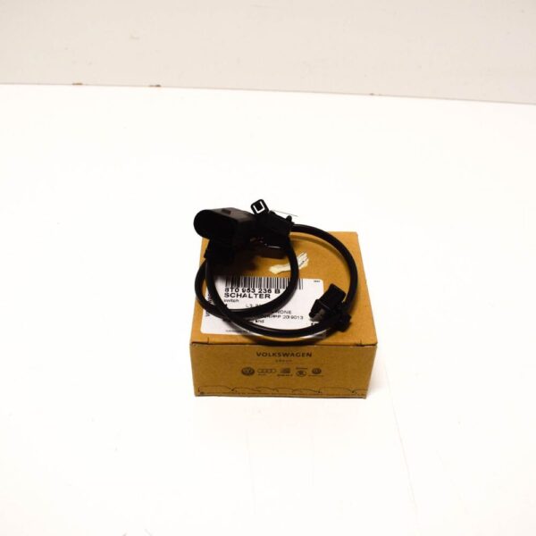 8T0953236B - Audi A4 B8 bonnets locking microswitch sensor 8T0953236B new