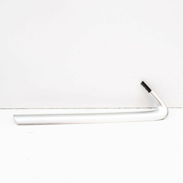 8U08533452ZZ - NEW AUDI Q3 8U REAR LEFT QUARTER GLASS MOULDING 8U0853345A1L1
