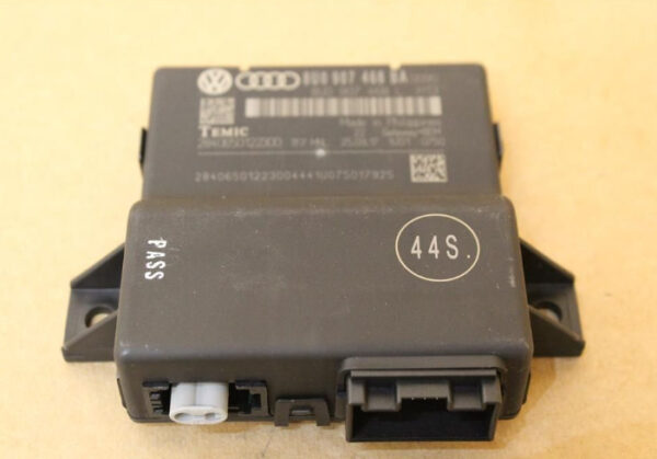 8U0907468BA - NEW AUDI RSQ3 8U GATEWAY CONTROL UNIT 8U0907468BA ORIGINAL