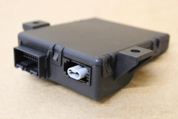8U0907468BA - NEW AUDI RSQ3 8U GATEWAY CONTROL UNIT 8U0907468BA ORIGINAL