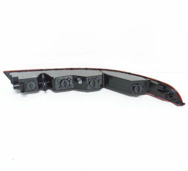 8U0945095C - OEM AUDI Q3 8U TAIL LIGHT REAR LAMP LEFT 8U0945095C