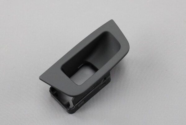 8U2959830A6PS - NEW AUDI A3 8V BOOTLID SWITCH SURROUND TRIM RHD 8U2959830A6PS ORIGINAL