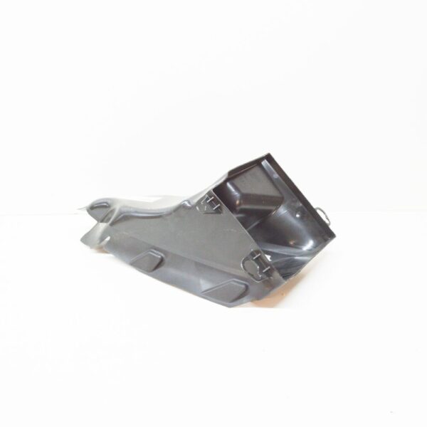 8V0121674B - NEW AUDI A3 8V S3 RIGHT SIDE COOLANT AIR DUCT 8V0121674B