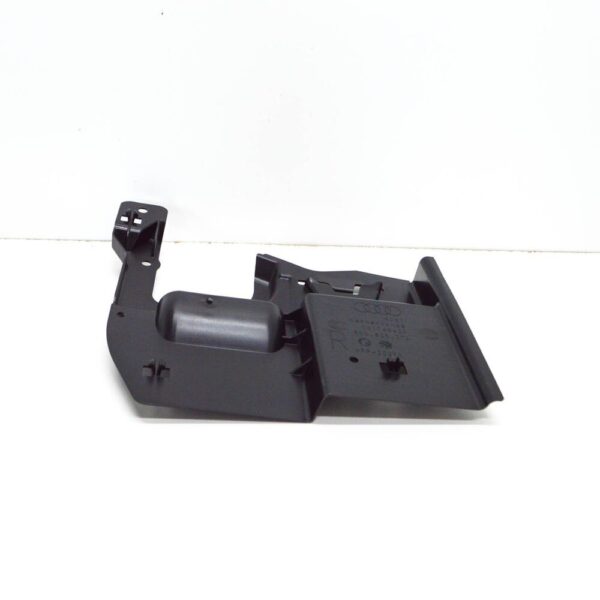8V0825272 - Audi A3 8V Underbody Front Right Floor Pan Splash Shield 8V0825272 NEW GENUINE