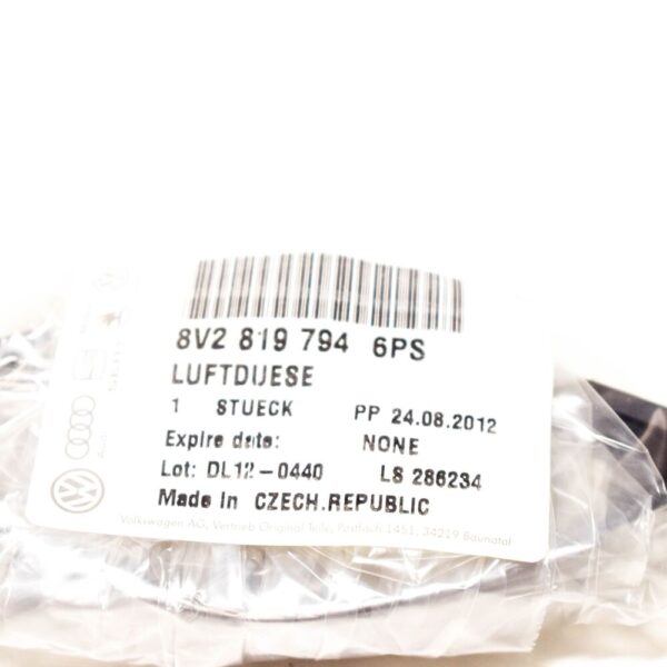 8V28197946PS - Audi A3 8V Front Dashboard Right Air Vent RHD 8V28197946PS NEW GENUINE