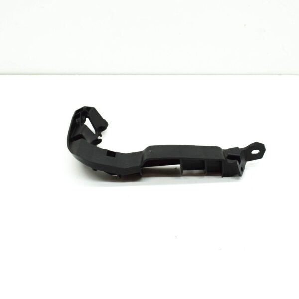 8V3807184A - NEW AUDI A3 8V FRONT RIGHT BUMPER BRACKET GUIDE 8V3807184A ORIGINAL