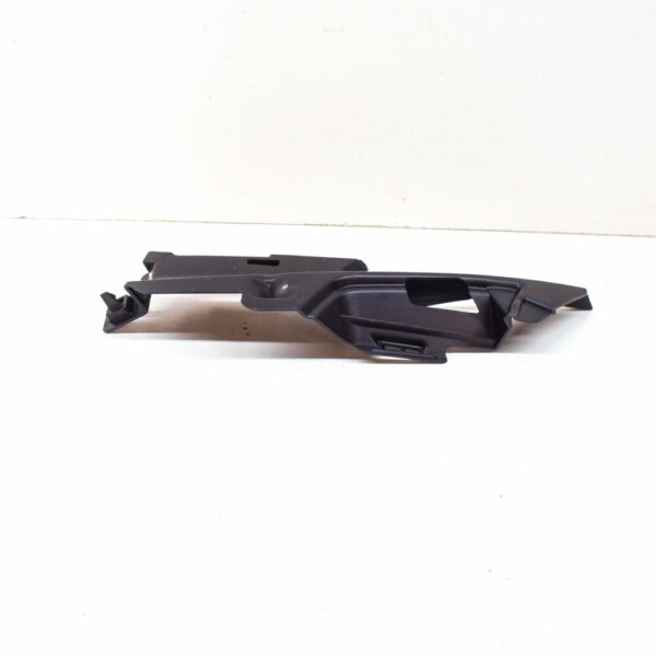 8V3807319 - NEW AUDI A3 8V FRONT BUMPER LEFT CLOSING ELEMENT 8V3807319