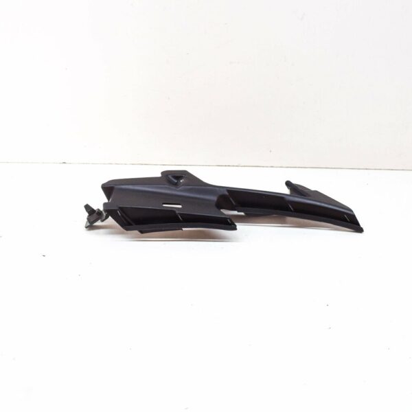 8V3807320 - NEW AUDI A3 8V FRONT BUMPER RIGHT CLOSING ELEMENT 8V3807320