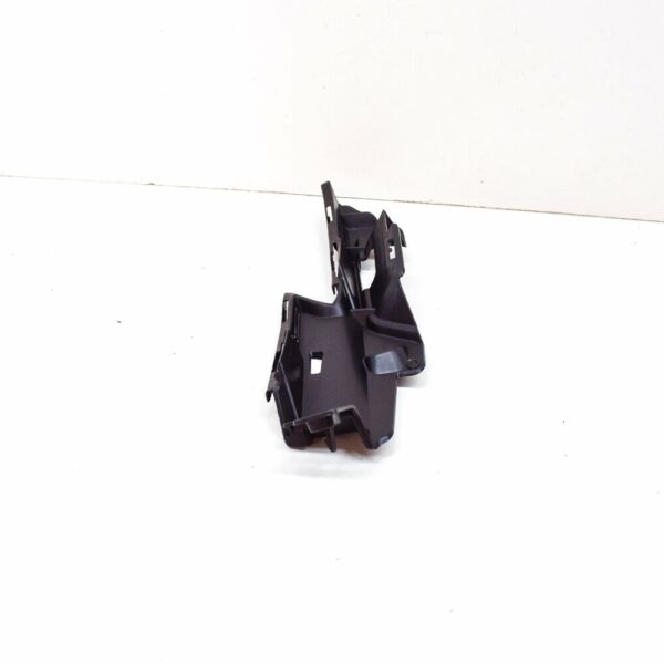8V3807320 - NEW AUDI A3 8V FRONT BUMPER RIGHT CLOSING ELEMENT 8V3807320