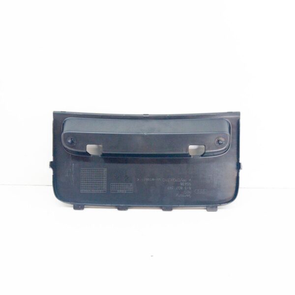 8V3807397 - Audi A3 8V rear bumper removable trailer clutch cover 8V3807397 NEW
