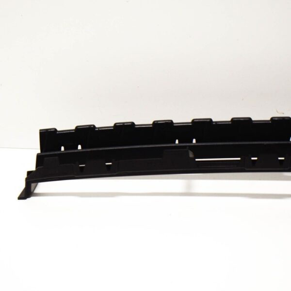 8V3807647C - Audi A3 8V front bumper lower grille 8V3807647C9B9 NEW