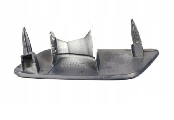8V3955276AGRU - NEW AUDI A3 SPORTBACK 8V FRONT RH HEADLIGHT WASHER COVER 8V3955276AGRU ORIGINAL
