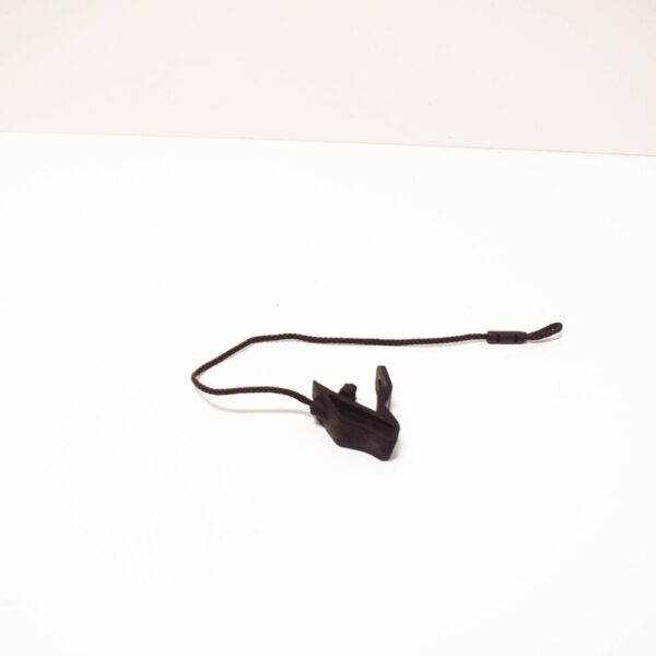 8V4867667 - Audi A3 Sportback 8V package shelf left cord 8V4867667 new
