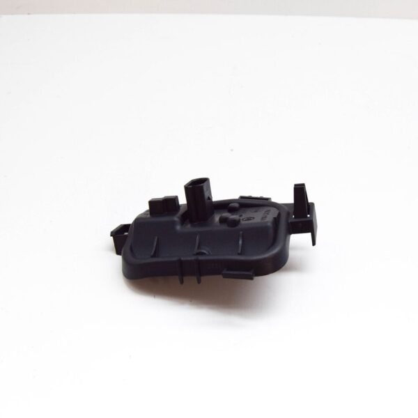 8V4945257C - Audi A3 8V Rear Left Outer Lamp Bulb Carrier 8V4945257C NEW GENUINE