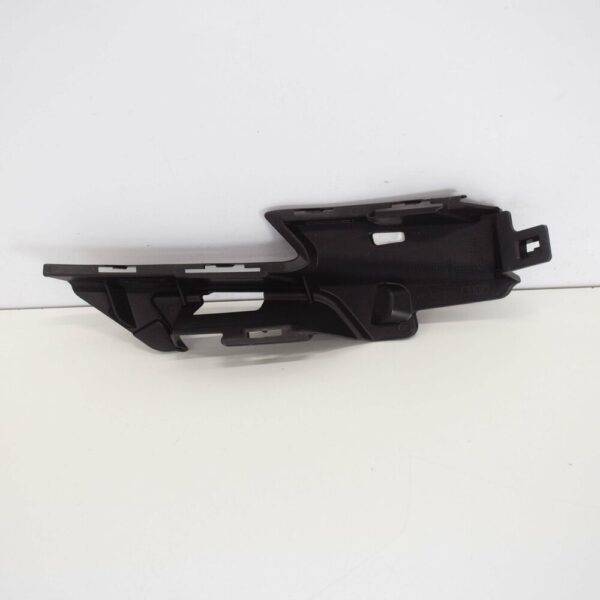 8V5807319 - NEW AUDI A3 8V FRONT BUMPER LEFT CLOSING ELEMENT 8V5807319 ORIGINAL