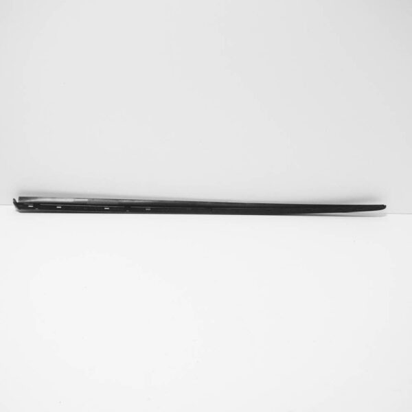8V5854328A9B9 - Audi A3 8V windshield front deflector 8V5854328A9B9 new