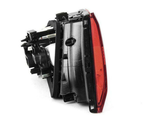 8V5945094J - NEW AUDI A3 8V REAR RIGHT INNER LED TAILLIGHT 8V5945094J ORIGINAL