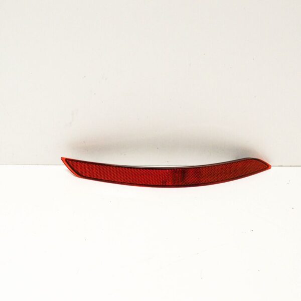 8V5945106B - Audi A3 8V Rear Bumper Right Light Reflector 8V5945106B NEW GENUINE
