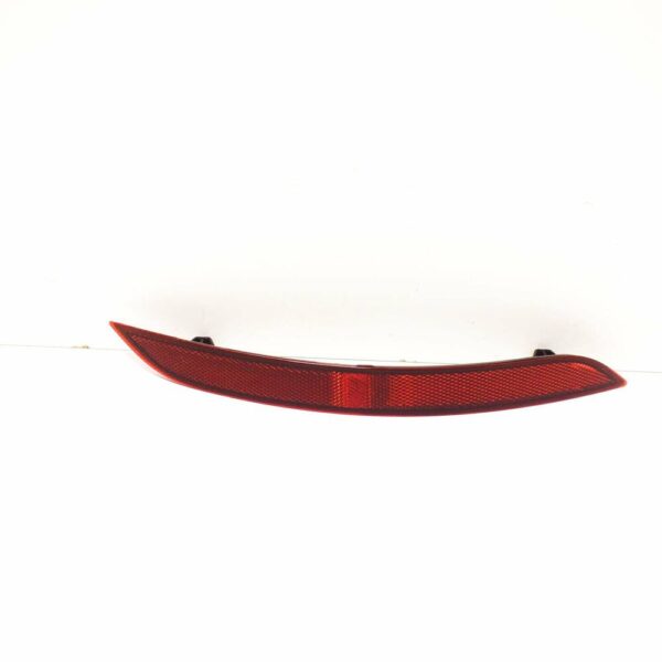 8V5945106D - NEW AUDI A3 CABRIO 8V REAR RIGHT BUMPER REFLECTOR 8V5945106D 2017 ORIGINAL