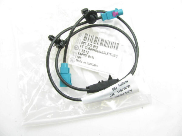 8V7972682 - NEW AUDI A3 8V AIR BOOSTER CABLE CABLE ADAPTER 8V7972682 GENUINE