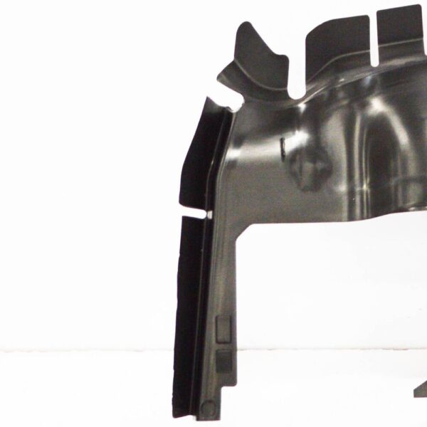 8W0121284AM - NEW AUDI A4 AVANT 8W OUTER RADIATOR AIT DUCT RIGHT 8W0121284AM ORIGINAL