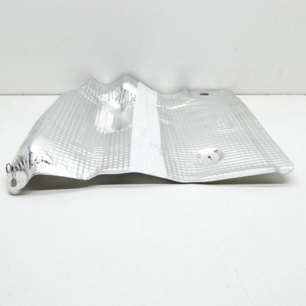 8W0804172 - NEW AUDI A4 AVANT B9 EXHAUST RIGHT HEAT PROTECTION 8W0804172
