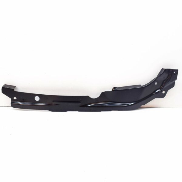 8W0805030B - NEW AUDI A4 B9 FRONT RIGHT WING PLASTIC FILLER PLATE 8W0805030B