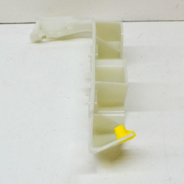 8W0807284E - NEW AUDI A4 S4 B9 FRONT RIGHT UPPER BUMPER BRACKET 8W0807284E ORIGINAL