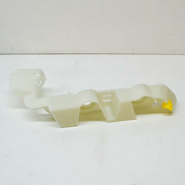 8W0807284E - NEW AUDI A4 S4 B9 FRONT RIGHT UPPER BUMPER BRACKET 8W0807284E ORIGINAL