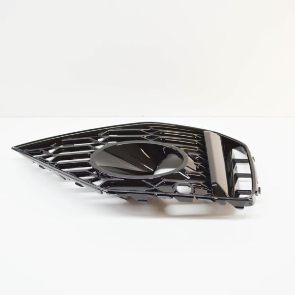 8W0807682AST94 - NEW AUDI A4 AVANT B9 FRONT RIGHT AIR GUIDE GRILLE 8W0807682AST94 ORIGINAL