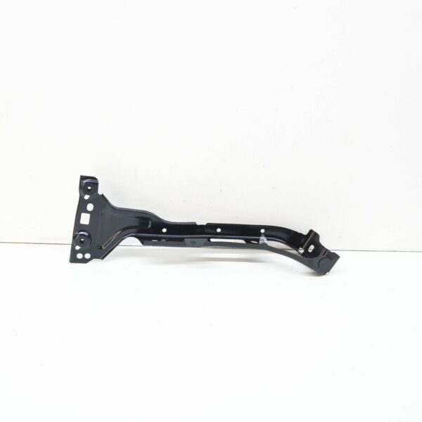 8W0821135C - NEW AUDI A4 B9 FRONT LEFT FENDER BRACKET 8W0821135C